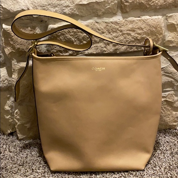 Coach Handbags - Coach tan leather handbag
